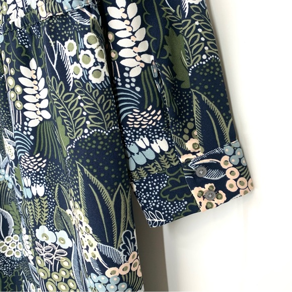 Ann Taylor Dark Floral Leaf Print Button V-Neck Long Sleeve Dress With Pockets - Picture 13 of 16